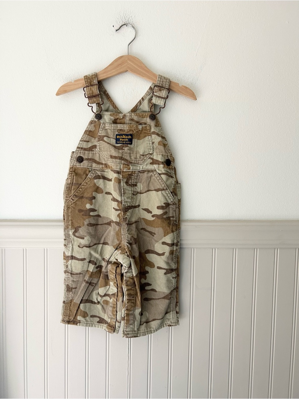 Vintage OshKosh B’gosh Camo Corduroy Carpenter Overalls 12 Months